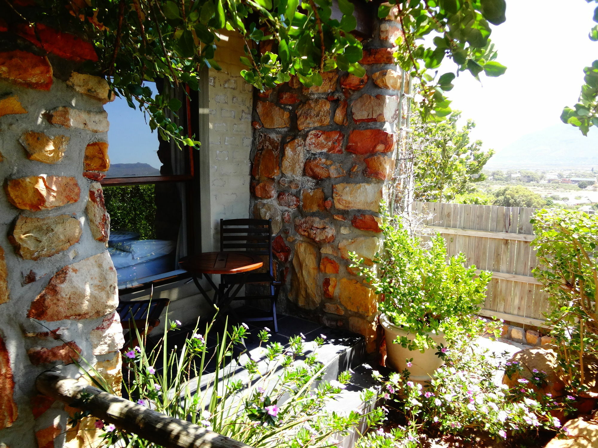 African Violet Guest Suites Noordhoek Kültér fotó